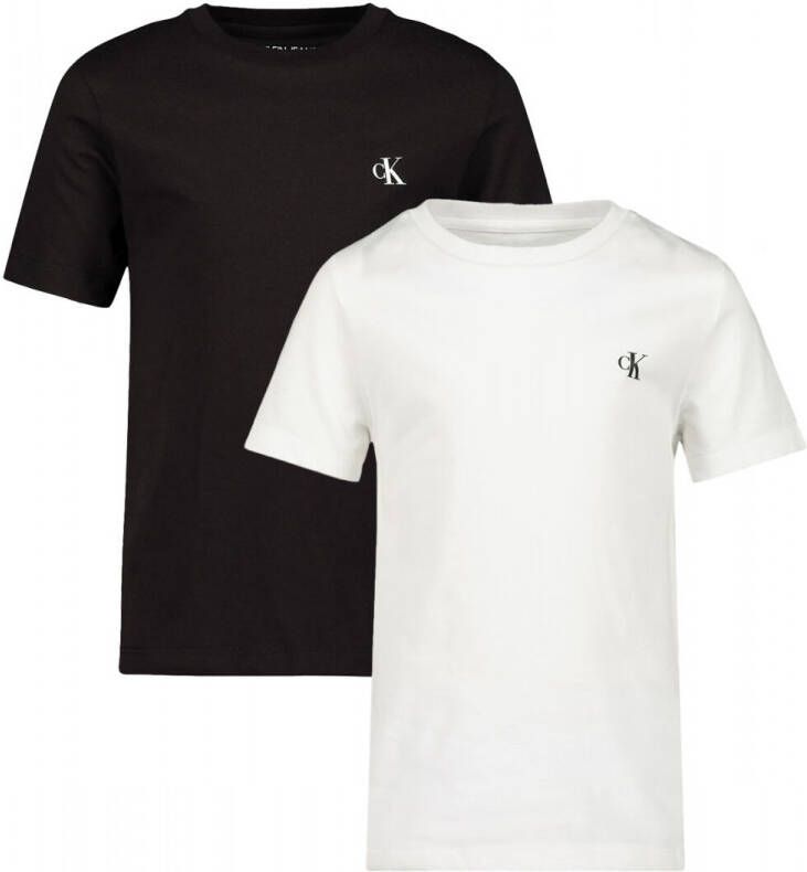 Calvin Klein T shirt