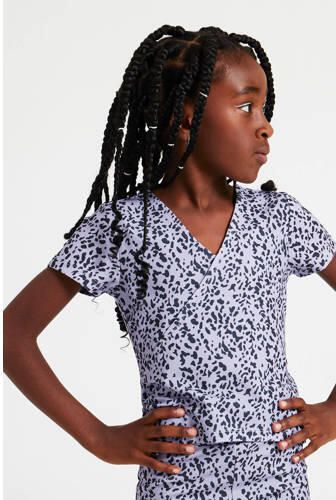 CoolCat Junior T-shirt Eila met all over print en overslag detail lila zwart Paars Meisjes Polyester V-hals 122 128 - Foto 3