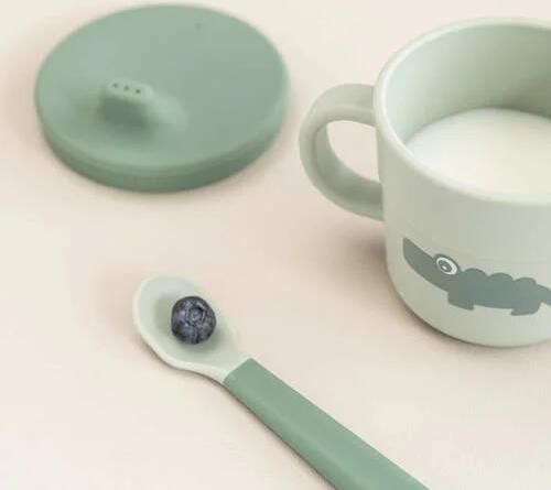 Done by Deer Foodie spout snack cup Croco Green Tuitbeker