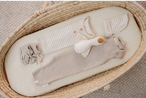 Little Dutch baby muts gestreept beige Stretchkatoen Streep maat 3-6 mnd - Foto 3