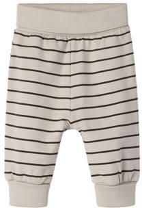 NAME IT BABY katoenen loose fit gestreepte babybroek beige Jongens Stretchkatoen