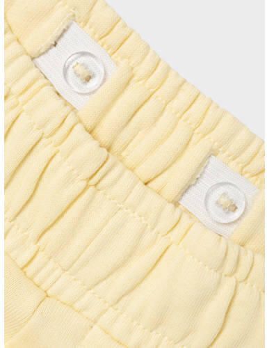 Name it KIDS sweatshort NKMHAVNE met tekst lichtgeel Korte broek Tekst 116 - Foto 2