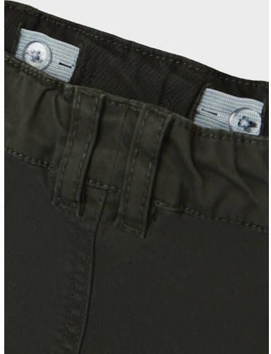 Name it MINI cargo short NMMBEN BAG donkergroen Korte broek Jongens Stretchkatoen 104 - Foto 3
