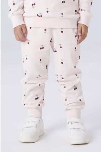 NAME IT MINI regular joggingbroek met kersenprint lichtroze Meisjes Sweat
