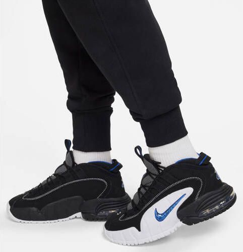 Nike Club Fleece aansluitende sbroek met hoge taille Zwart - Foto 3