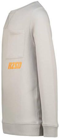 Raizzed sweater Naxos met printopdruk lichtgrijs oanje Printopdruk 104