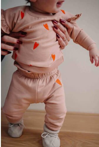 Riffle Amsterdam sweater met ruches en hartjes lichtbruin oranje Hartjes