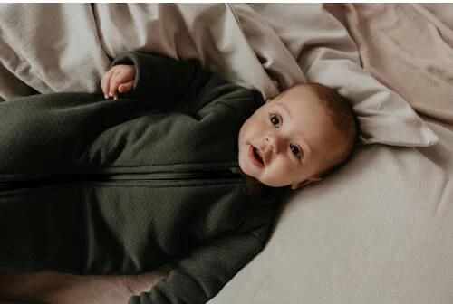 Snoozebaby baby slaapzak Dark Green Babyslaapzak Groen Effen 70