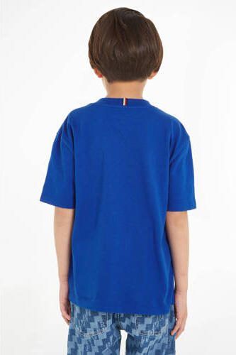 Tommy Hilfiger T-shirt met tekst helderblauw wit Jongens Katoen Ronde hals 104
