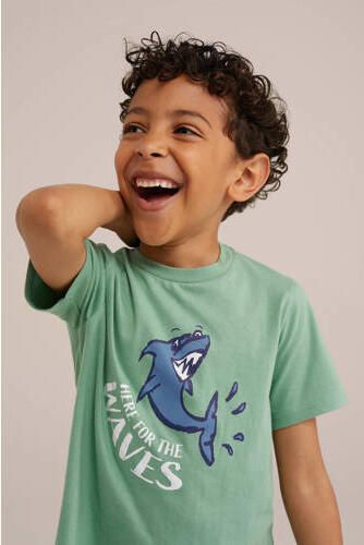 WE Fashion T-shirt met printopdruk lichtgroen Jongens Katoen Ronde hals 110 116 - Foto 2