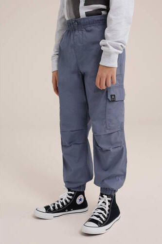 WE Fashion tapered fit cargobroek grijsblauw Jongens Katoen Effen 110