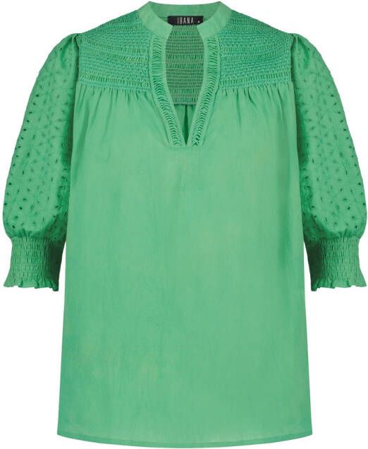 Ibana Top met broderie details Tesca groen
