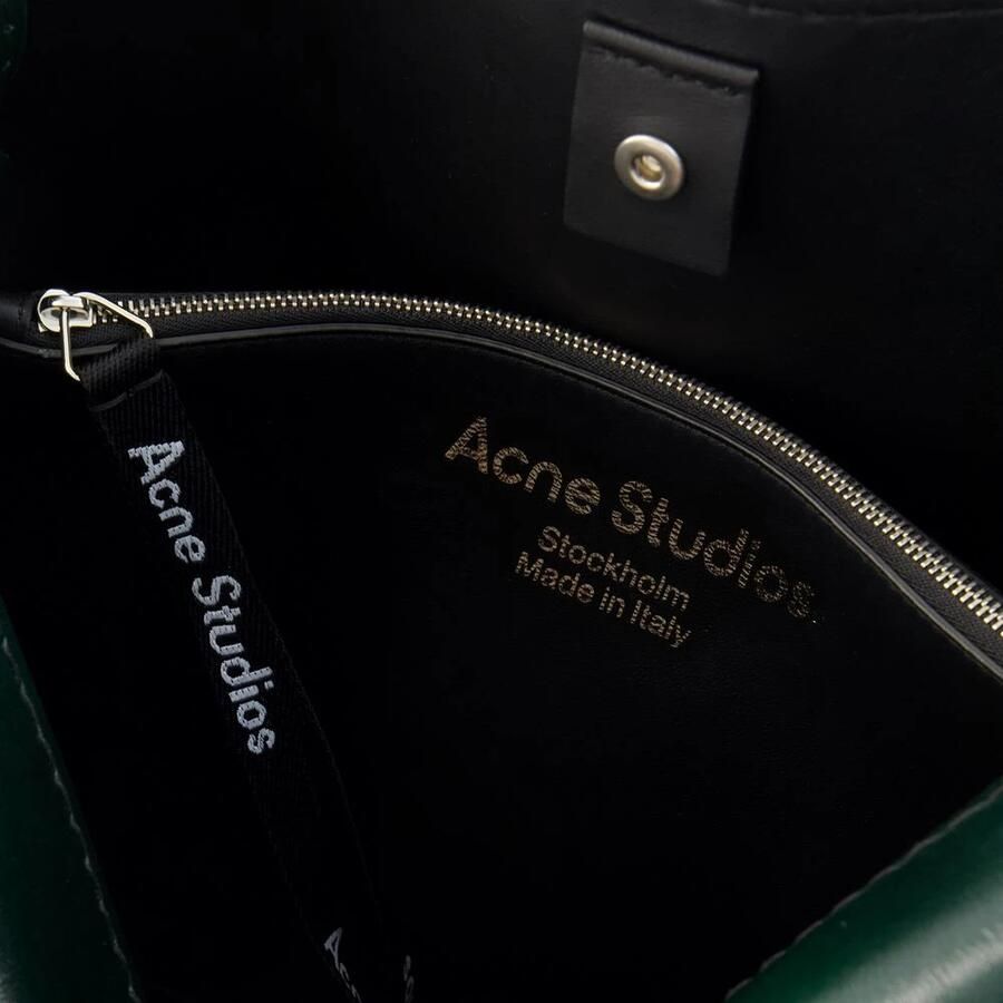 Acne Studios Hobo bags Musubi Midi Shoulder Bag Leather Green in groen - Foto 2