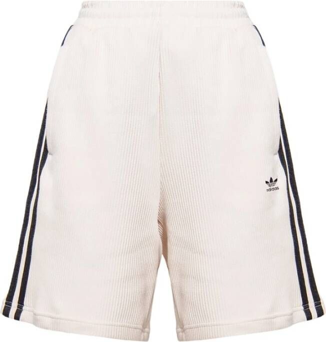 adidas Originals Shorts met logo Beige Dames