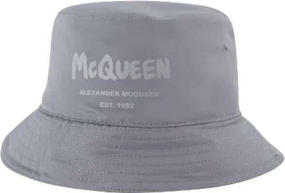 Alexander mcqueen Nieuwe stoffen hoeden met synthetische voering Grijs Dames