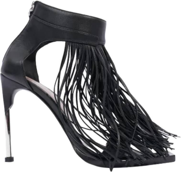 Alexander McQueen Pre-owned Leather heels Zwart Dames