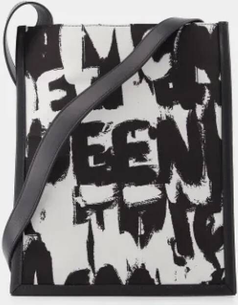 Alexander McQueen Pre-owned Nylon shoulder-bags Meerkleurig Dames