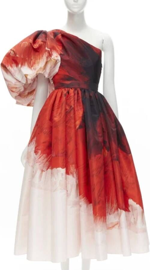 Alexander McQueen Pre-owned Polyester dresses Rood Dames