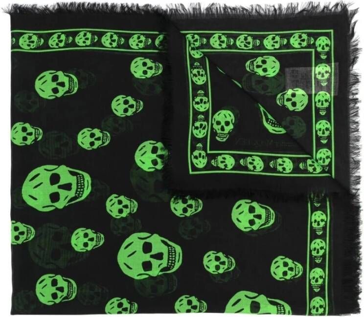 Alexander mcqueen Zwarte Schedel Sjaal met Franjes Zwart Dames
