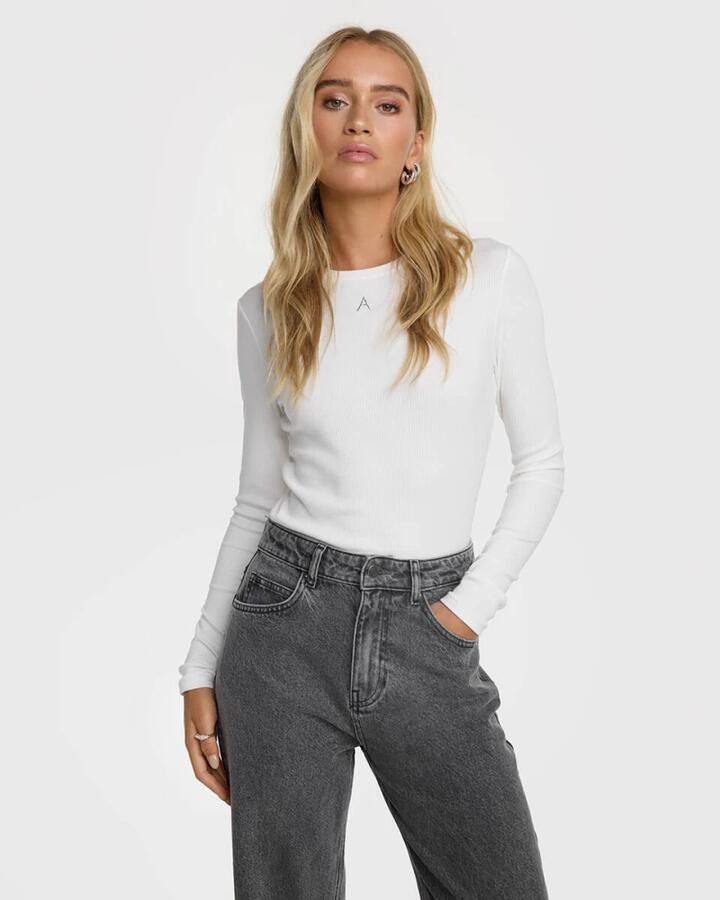 ALIX THE LABEL Dames Tops & T-shirts Ladies Knitted Modal Longsleeve Top Donkergrijs - Foto 2