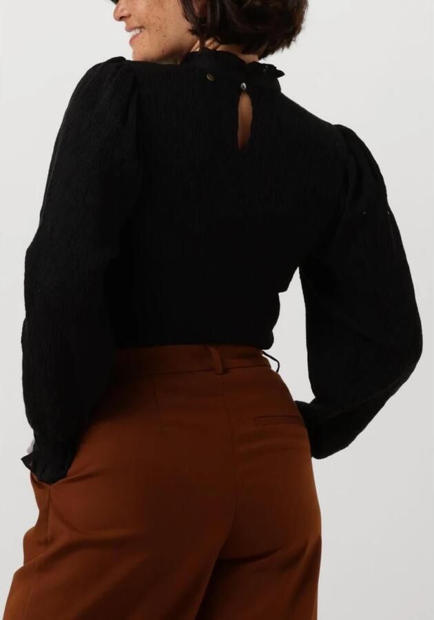 ANTIK BATIK Dames Tops & T-shirts Angelie Smock Blouse Zwart - Foto 6