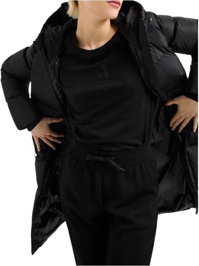 Armani Exchange Zwarte Katoenen T-shirt voor Vrouwen Black Dames