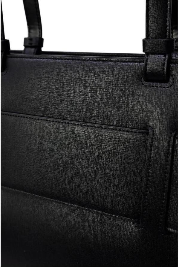 Armani Exchange Stijlvolle Polyethyleen Handtas voor Vrouwen Black Dames