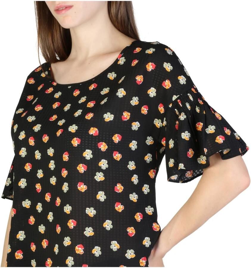 Armani Exchange Dames T-shirt met Logo voor Lente Zomer Black Dames