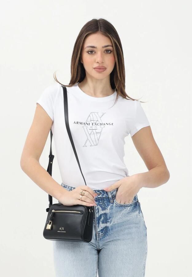Armani Exchange Wit T-shirt met korte mouwen voor dames Modern ontwerp White Dames
