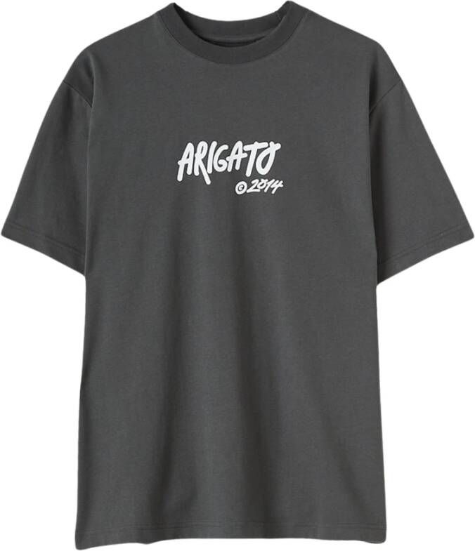 Axel Arigato Graffiti-geïnspireerde Arigato Tag T-shirt Grijs Heren