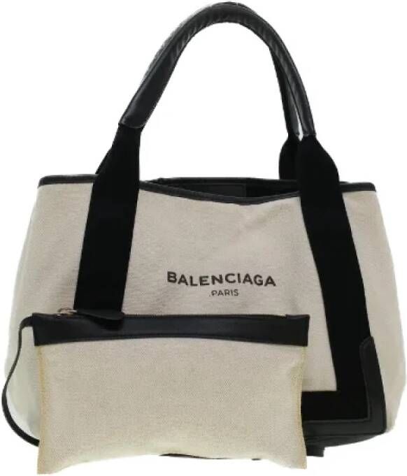 Balenciaga Vintage Pre-owned Canvas handbags White Dames
