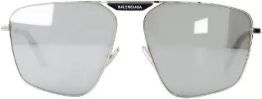 Balenciaga Vintage Pre-owned Metal sunglasses Grijs Dames