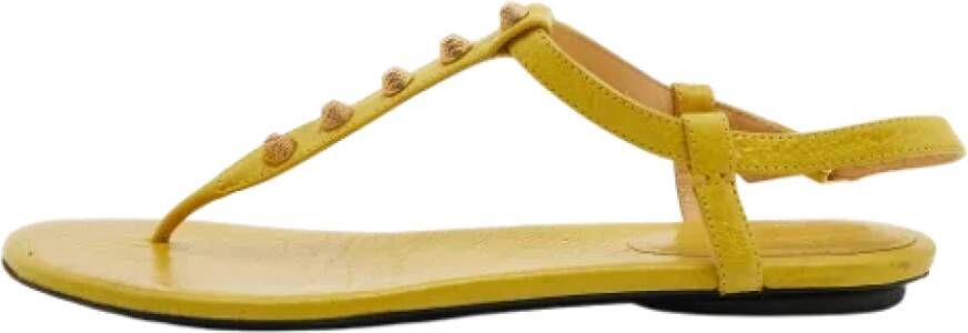 Balenciaga Vintage Pre-owned Platte schoenen Yellow Dames