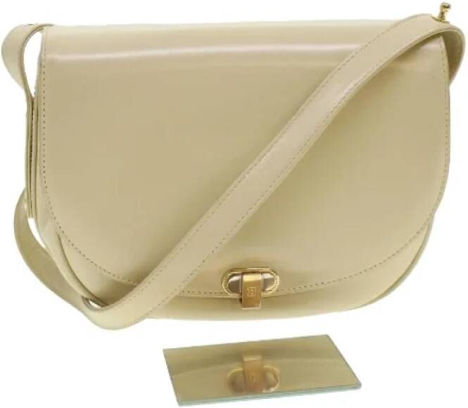 Bally Pre-owned Leather shoulder-bags Beige Dames