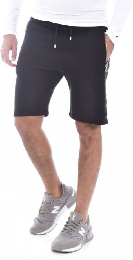 Balmain Zwarte korte broek met gewatteerd logo Black Heren