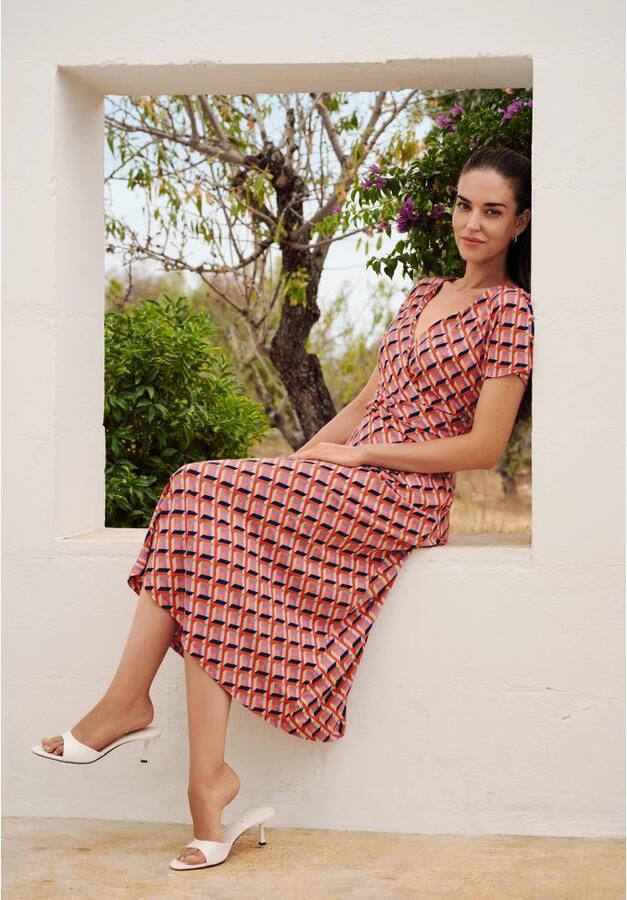 Betty Barclay jurk met all over print en ceintuur rood beige