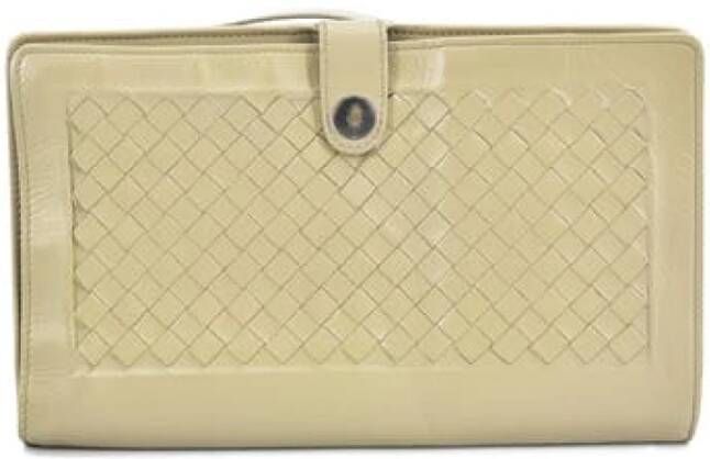 Bottega Veneta Vintage Tweedehands Leren Lange Portemonnee Stijlvol en Functioneel Beige Dames