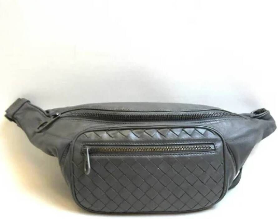 Bottega Veneta Vintage Tweedehands Zwarte Leren Riemtas Zwart Dames