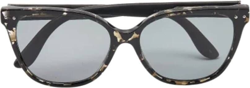 Bottega Veneta Vintage Zwarte Acetaat Zonnebril met Hoogwaardige Details Zwart Dames