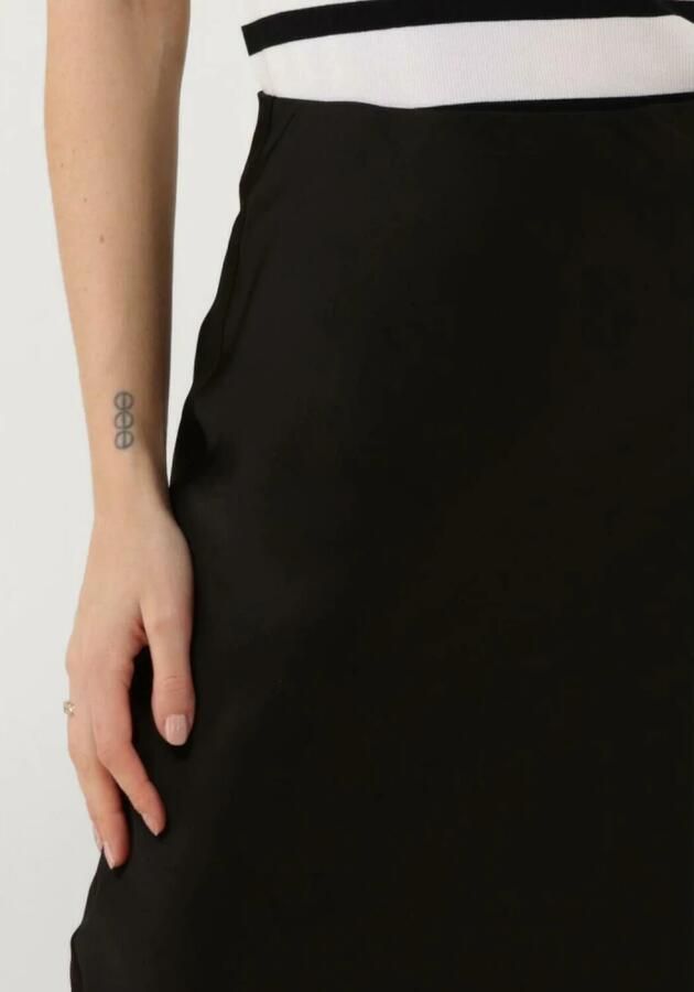 Bruuns Bazaar Zwarte midi rok Acacia Bbjoanelle Black Dames