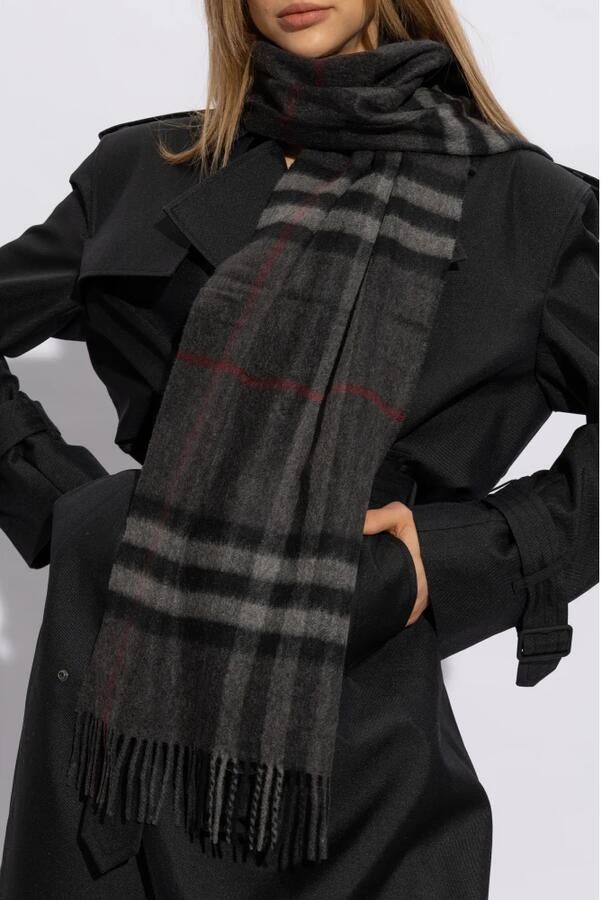 Burberry Stijlvolle Sjaals & Shawls Collectie Gray Heren - Foto 3