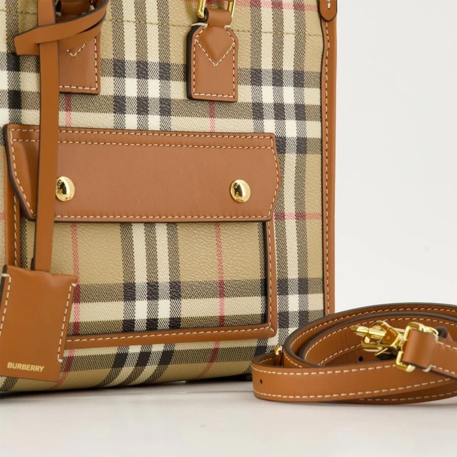 Burberry Totes & shoppers Mini Freya Shopper Bag Synthetic Leather Brown in bruin - Foto 3
