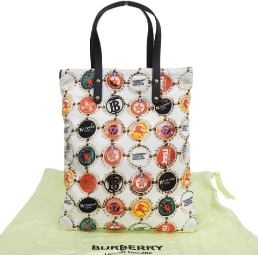Burberry Vintage Pre-owned Nylon handbags Meerkleurig Dames