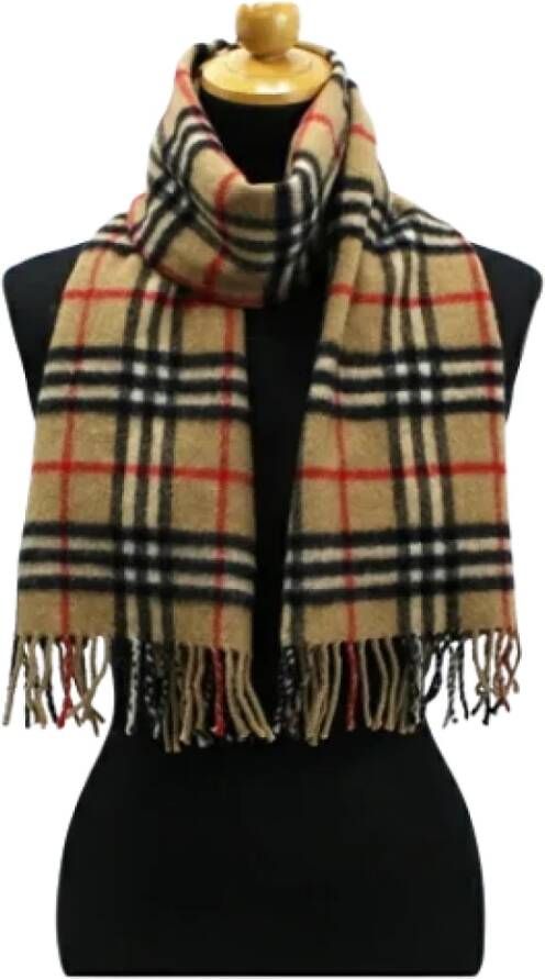 Burberry Vintage Pre-owned Wool scarves Beige Dames