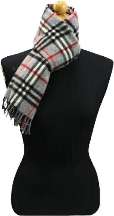 Burberry Vintage Pre-owned Wool scarves Grijs Dames