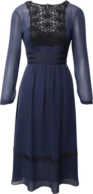 Burberry Vintage Voldoende kanten omgekeerde open achterste midi-jurk Blauw Dames