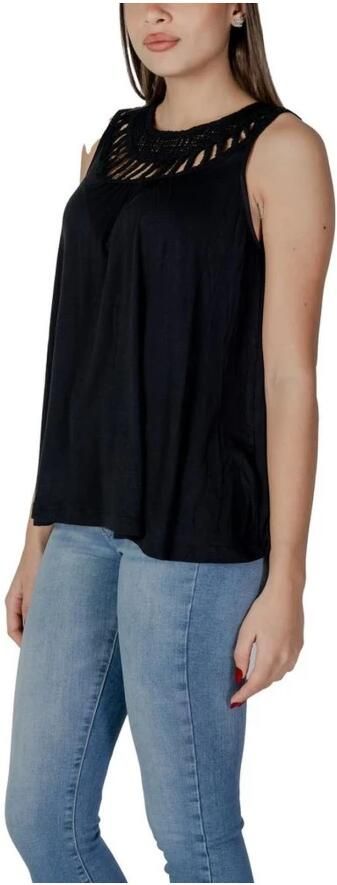 B.Young Viscose Tops & T-Shirts Collectie Black Dames