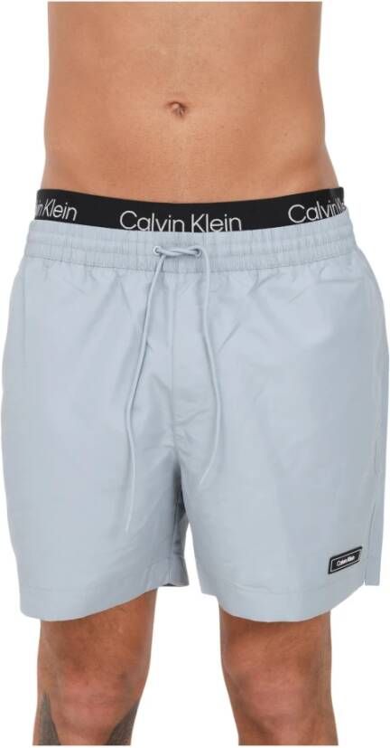 Calvin Klein Grijze Sea Kleding met Klassieke Pasvorm en Logo Detail Gray Heren