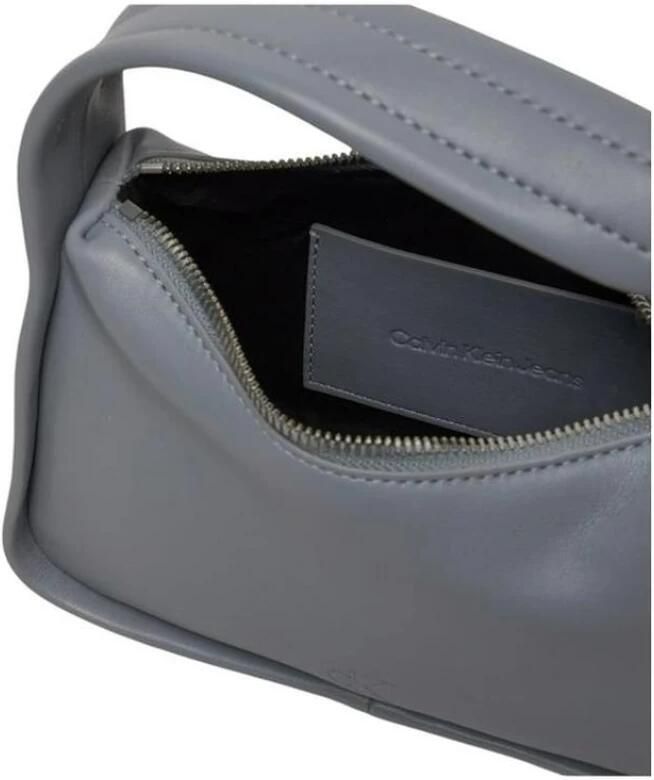 Calvin Klein Grijze Rits Tas met Binnen Zakken Gray Dames - Foto 4