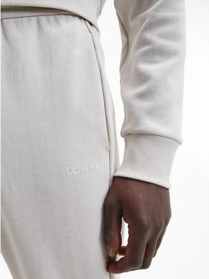 Calvin Klein Interlock Micro Logo Sweatpant Joggers Beige Heren
